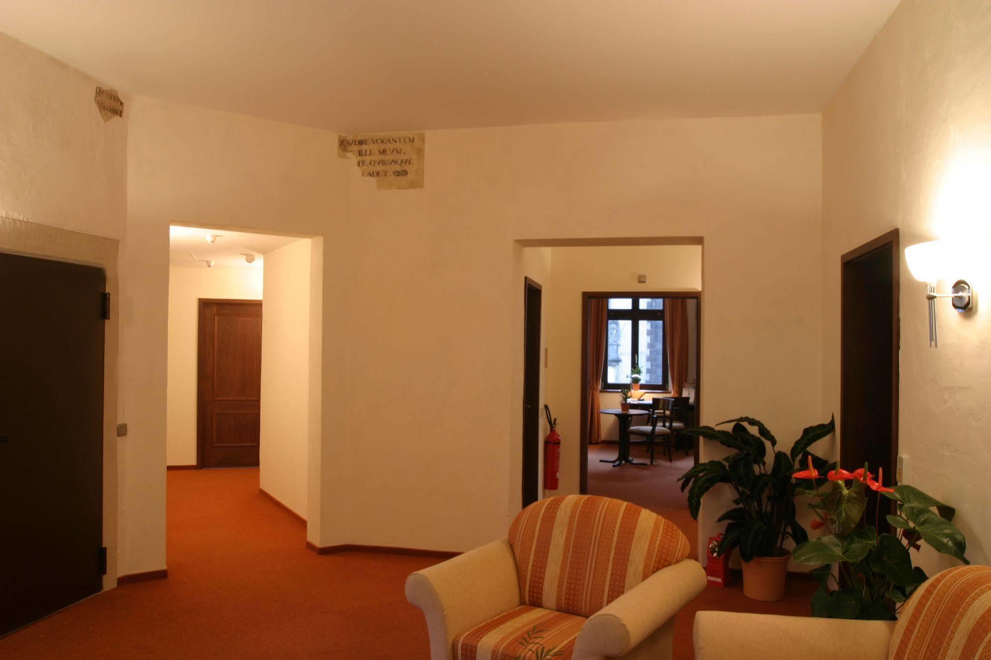 Hotel Alte Canzley Wittenberg Bagian luar foto