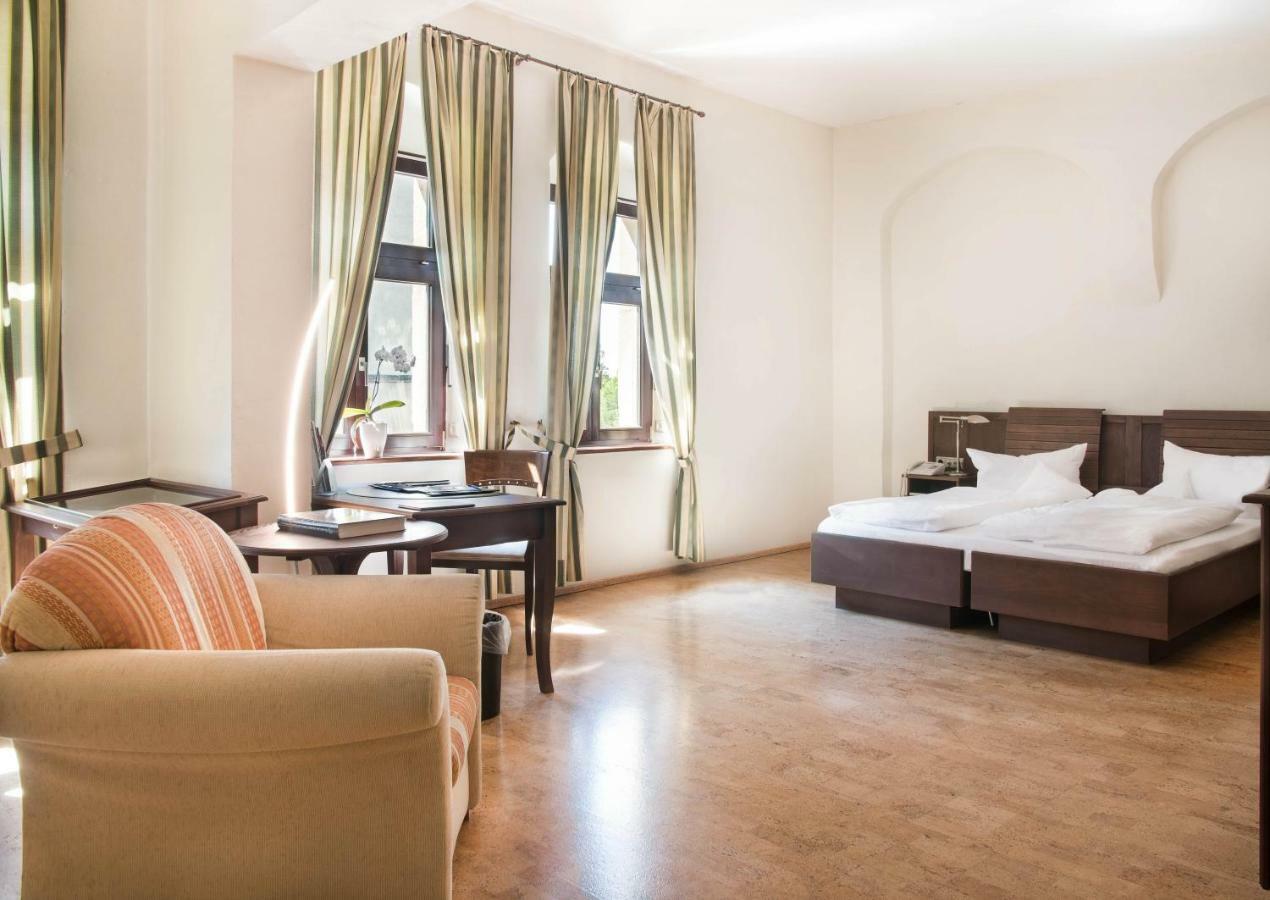 Hotel Alte Canzley Wittenberg Bagian luar foto